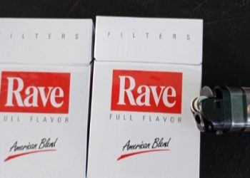 Pengendali Rokok Rave Ilegal berinisial U, Kebal Hukum Dan Menyuap Beberapa Oknum Wartawan Online Demi Melancarkan Bisnis Ilegalnya