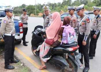 Polda Kepri: Laksanakan Patroli Dan Penindakan Pelanggar Lalu Lintas, Dalam Rangka Operasi Zebra Seligi