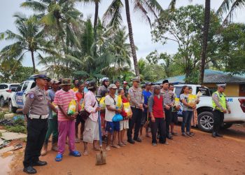 Polantas Menyapa di Bulan Suci, Ditlantas Polda kepri: Tebar kebaikan Lewat Jumat Berkah Ramadan 1447 H